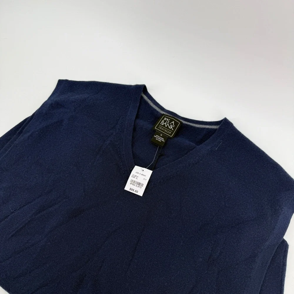 Jos A Bank Traveler Mens XL Navy Blue‎ 100% Merino Wool V-Neck Sweater Vest